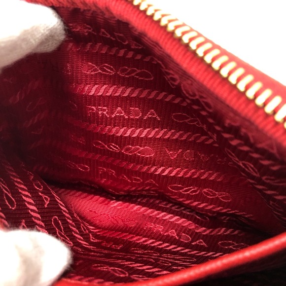PRADA triangle logo triangle logo plate Crossbody Pochette Shoulder Bag Red - Picture 10 of 14